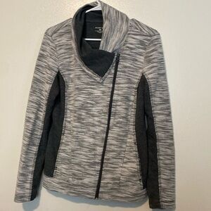 Exertek grey and white full zip up pocket jacket small